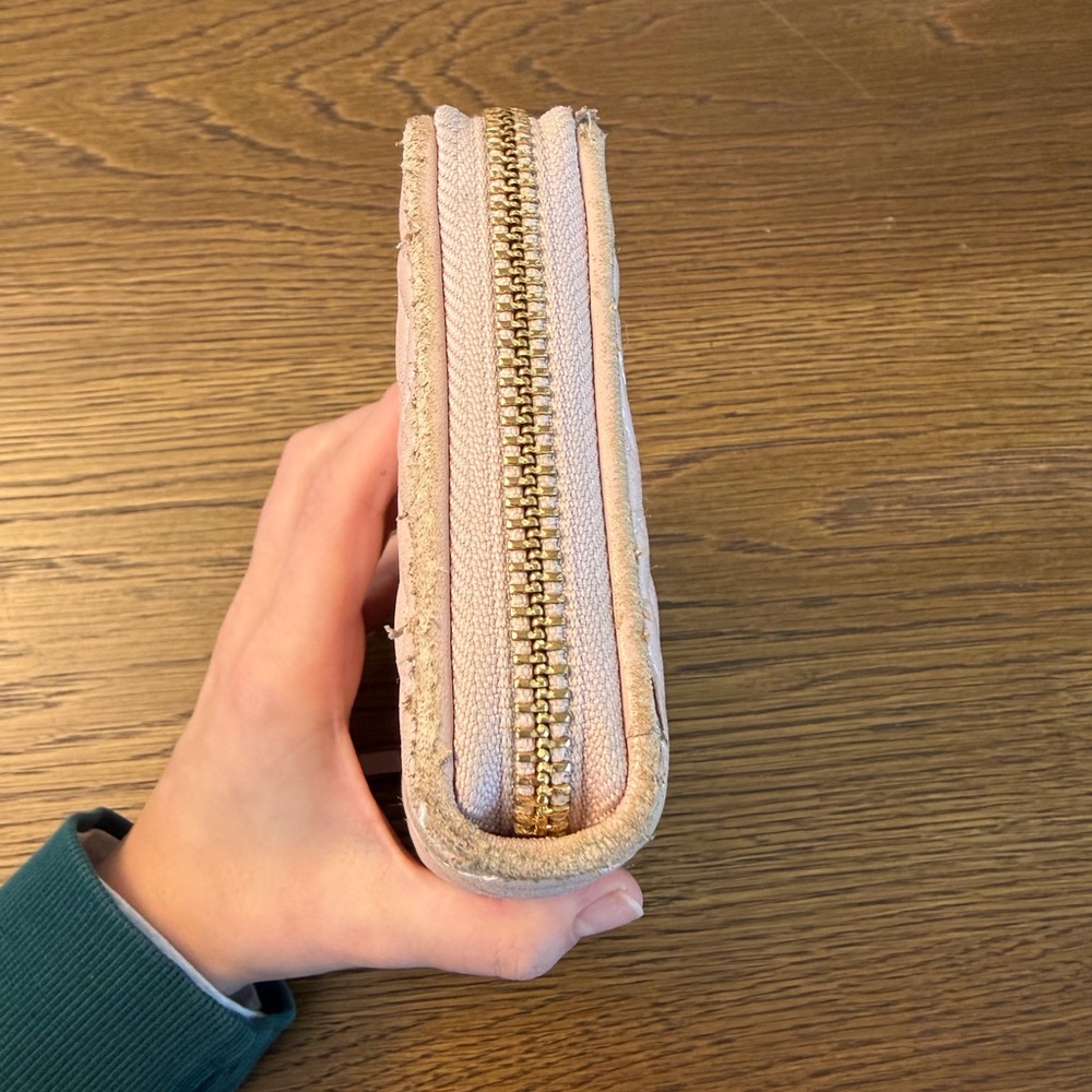 Tory Burch Quilted Blush Pink Leather Wallet - Picture 7 of 9